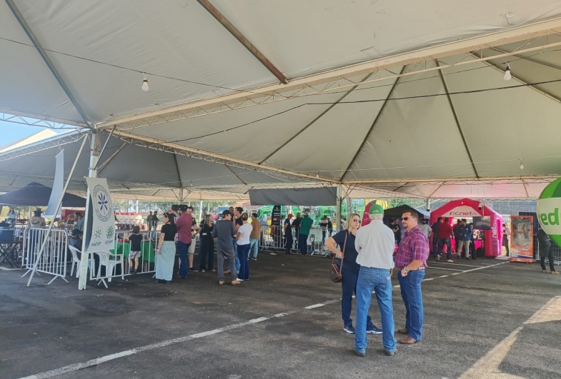 Sebrae-SP participa de eventos em homenagem ao Dia do Agricultor em Bernardino de Campos, São Pedro do Turvo e Cerqueira César 