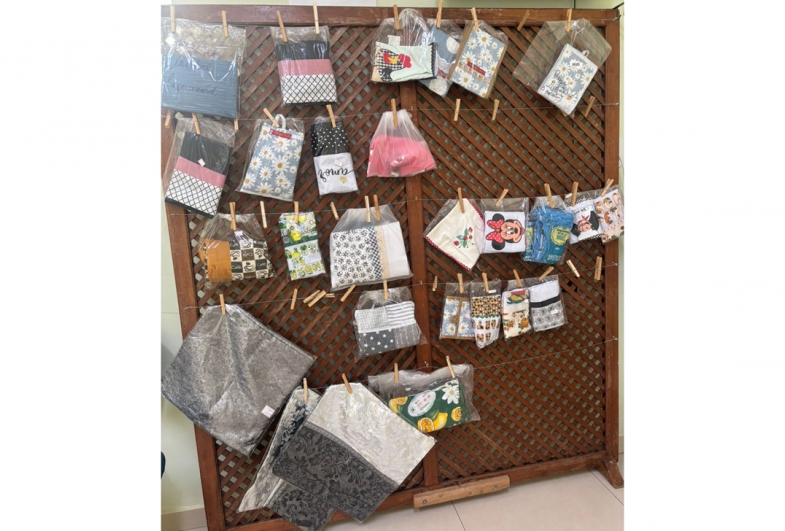 Grupo confecciona materiais e equipamentos para  a Santa Casa, e também para bazares beneficentes