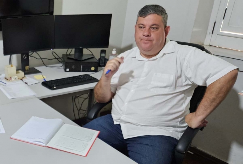 Secretário de Educação de Avaré denuncia militância política por trás das manifestações contra a gestão