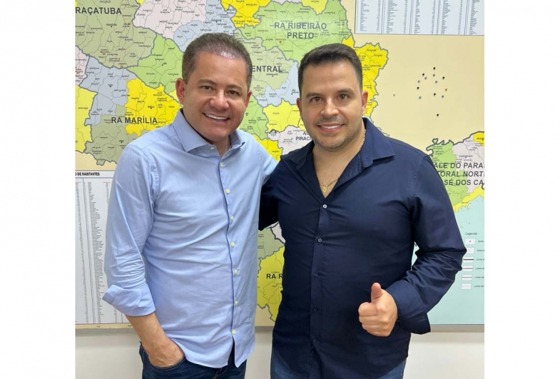 Prefeito de Coronel Macedo se reúne com deputado federal em busca de recursos para o município