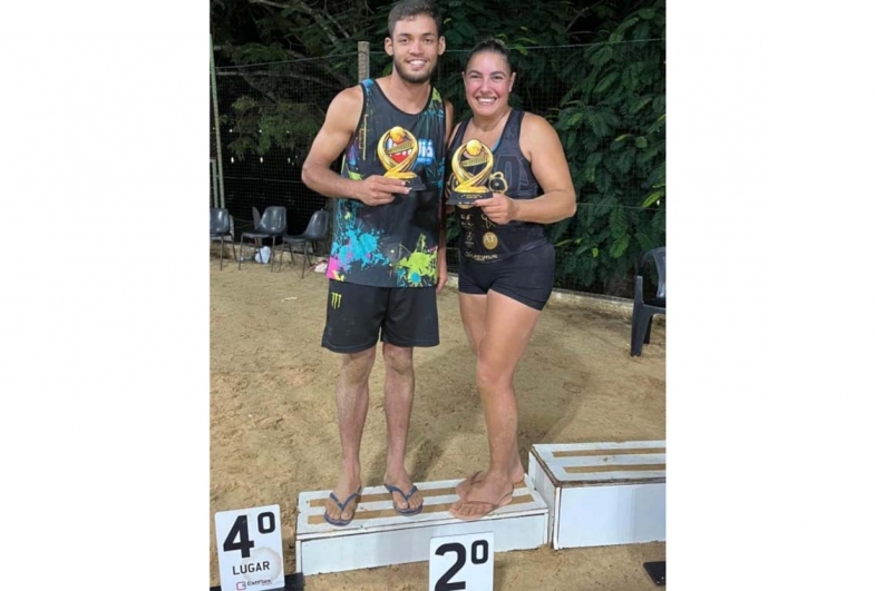 Avaré conquista ouro e prata no vôlei de areia em Piraju