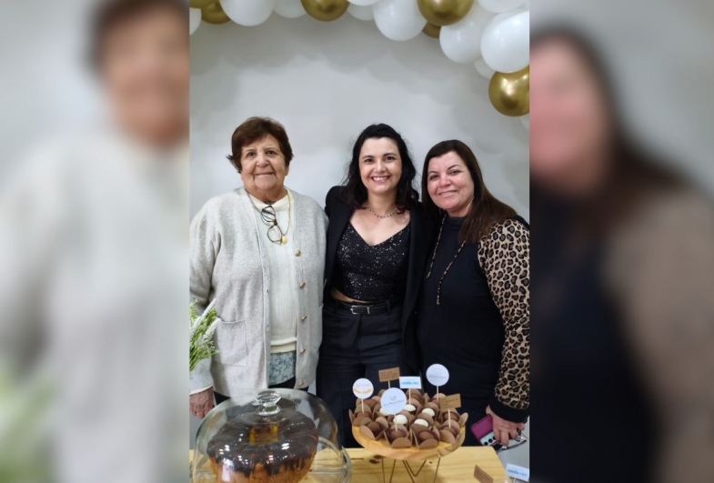 Dra. Letícia com a vó Maria Mazza e a tia Eliana