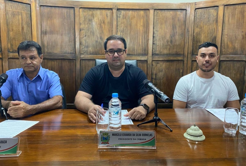 Vereadores de Timburi apresentam indicações ao Executivo durante sessão ordinária