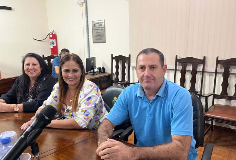 Vereadoras Leila Naldi, Preta e  vereador Rivael Leme dos Santos