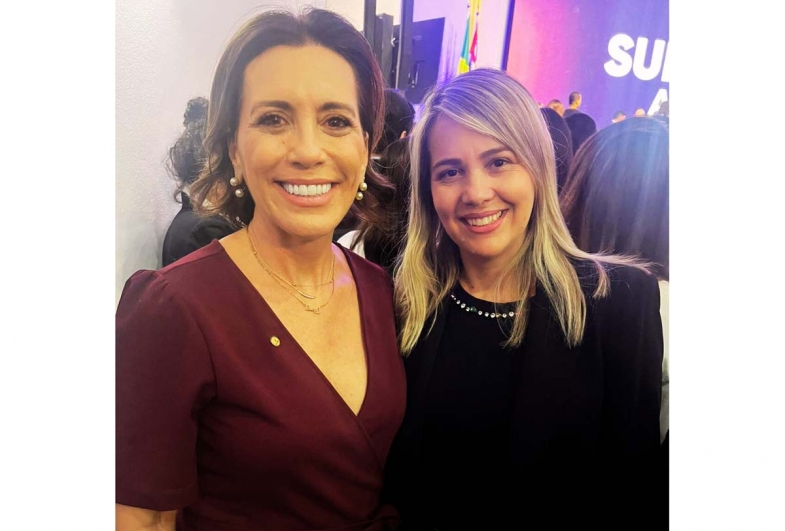 Rosana Valle (presidente do PL Mulher do Estado), com a primeira-dama Érika