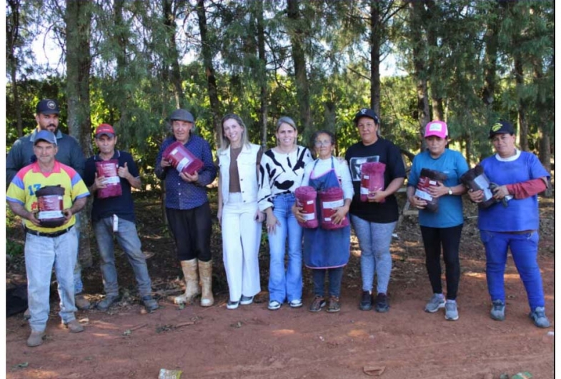 Trabalhadores da Cooperativa de Reciclagem receberam cobertores