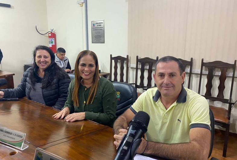 Vereadora Leila Naldi vereadora Preta  e vereador Rivael Leme dos Santos