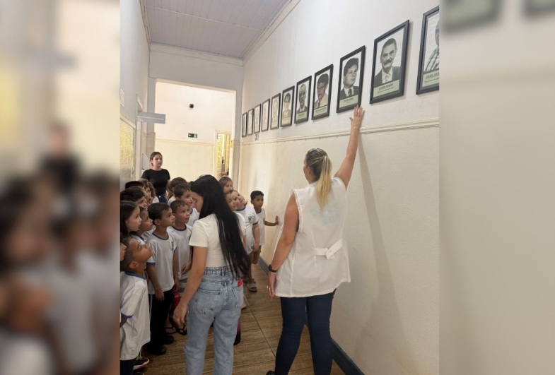 Galeria de prefeitos foi o foco da visita