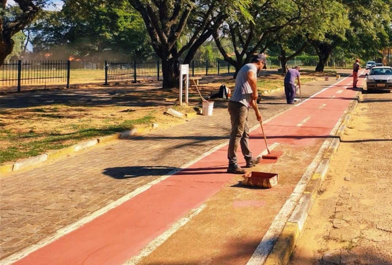 Parceria entre Turismo e Serviços revitaliza ciclovia do Balneário Costa Azul e reforça cuidado com espaço público em Avaré