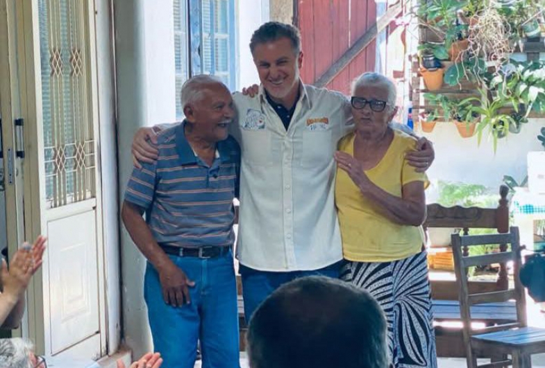 Luciano Huck vai reformar casa em Lençóis Paulista 