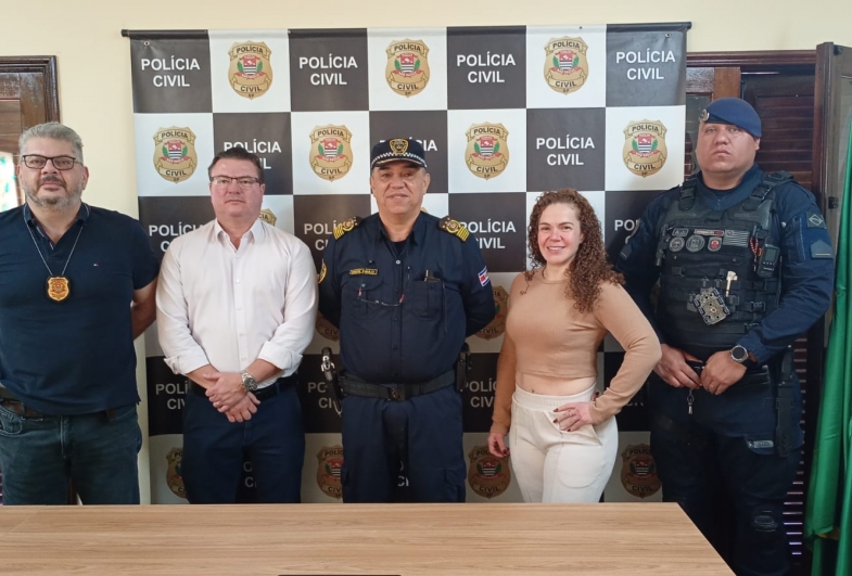 Polícia Civil de Avaré recebe comando da Guarda Civil Municipal de Taquarituba e reforça parceria entre as instituições