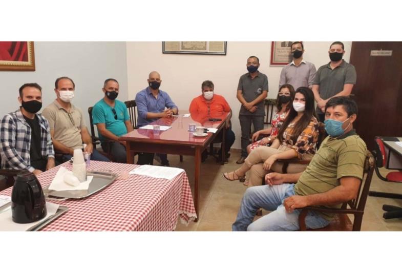 Representantes do Lar São Vicente se reúnem com vereadores