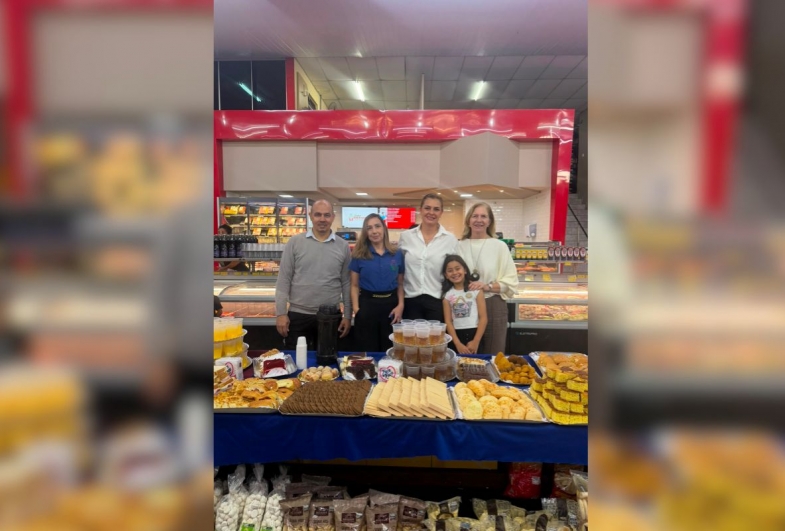 Supermercado São Francisco celebra Dia dos Pais com café da manhã e sorteio de prêmios em Fartura