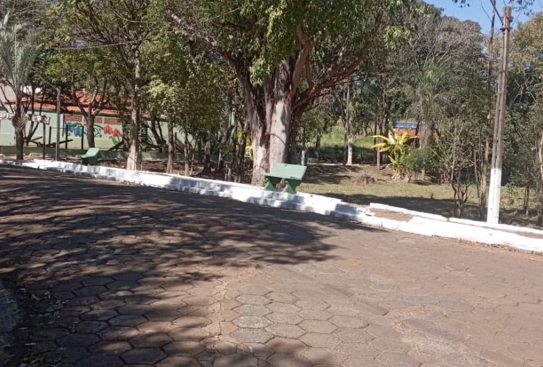 Parque João Bernardes da Rocha  (Redondo), recebeu pintura nova