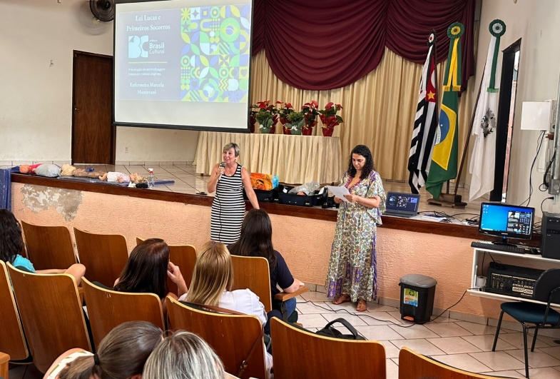 Vice-prefeita Célia Erustes e Patt Braga