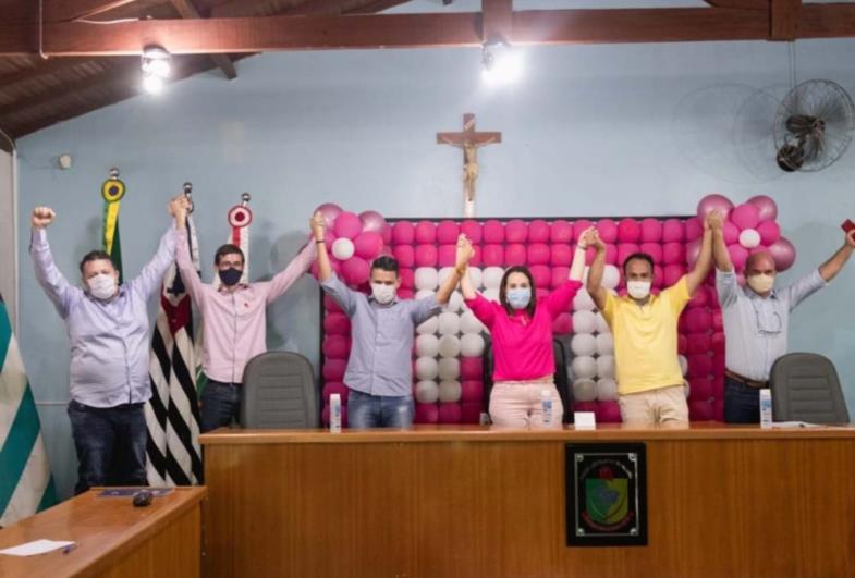 Ana Luiza Gobbo e Junior Liute compõem base da oposição