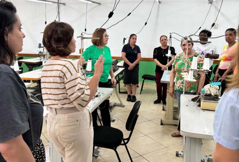 As aulas acontecem de segunda a sexta-feira,  no espaço do Fundo Social