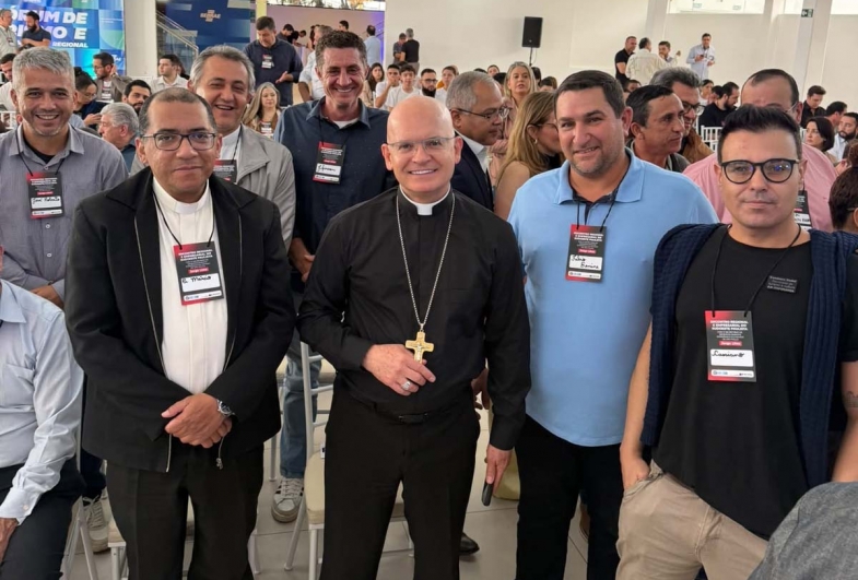 Itaporanga participa de Fórum de Desenvolvimento Econômico e fortalece parcerias em Itararé