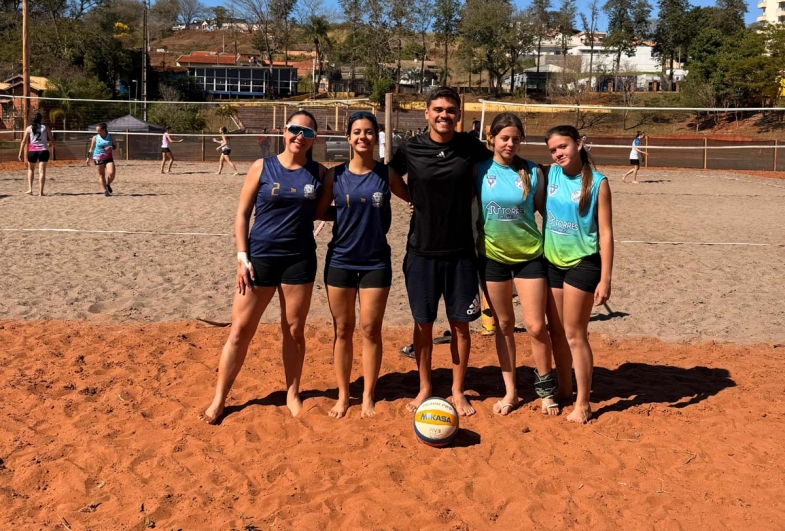 Atletas farturenses avançam à fase final da 1ª Olimpíadas Santabarbarense de Vôlei de Praia