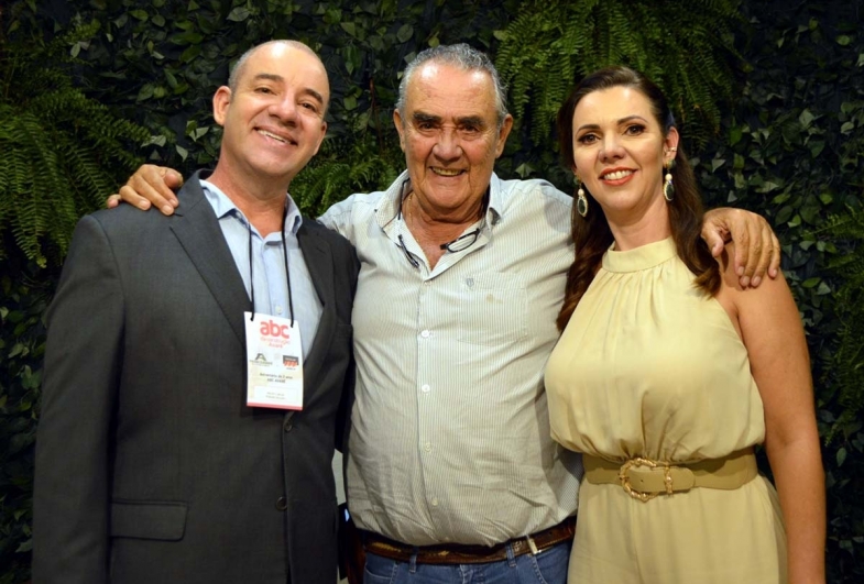 Miltinho Balera, Milton e Clícia