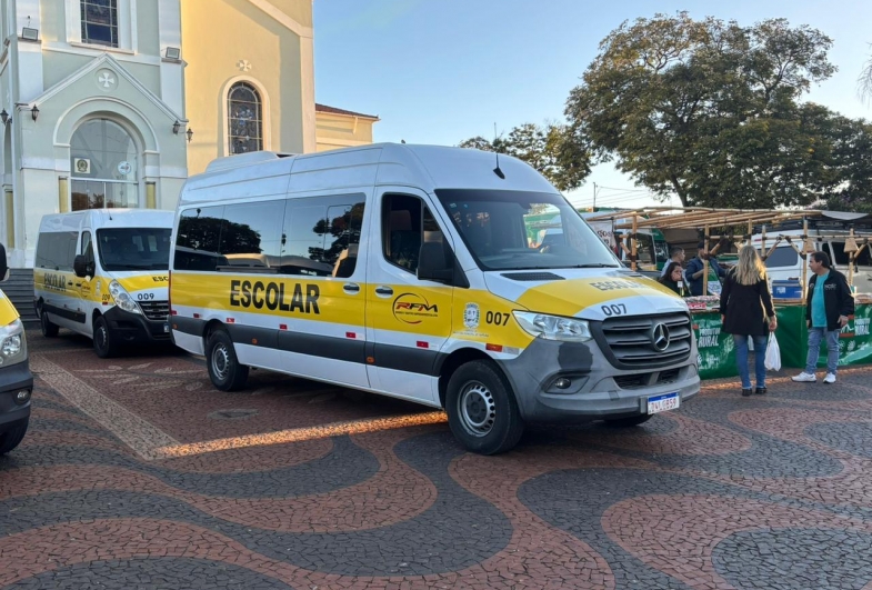 A partir desta sexta-feira, 1º de agosto, será iniciado o lote B, com a  circulação de 8 vans totalmente novas e devidamente regularizadas