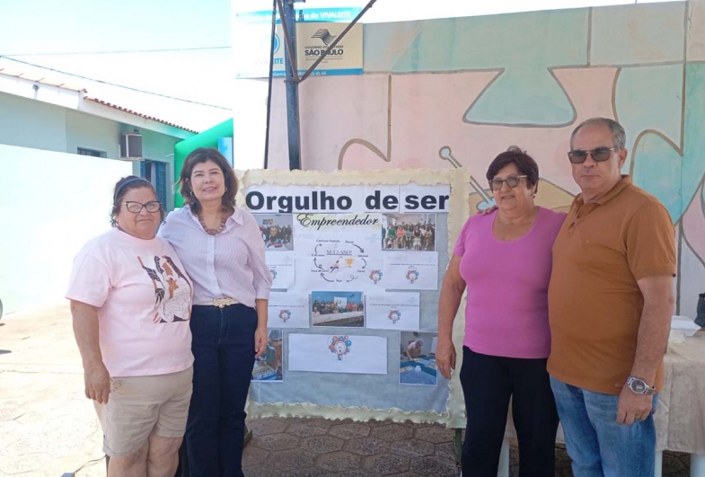 Primeira-dama Elisangela Souza e prefeito Marcão do Haras