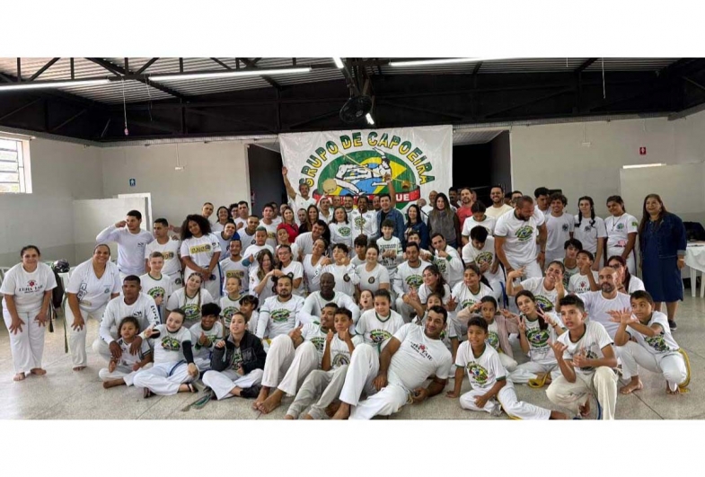 Timburi recebe atletas de três estados em encontro de capoeira