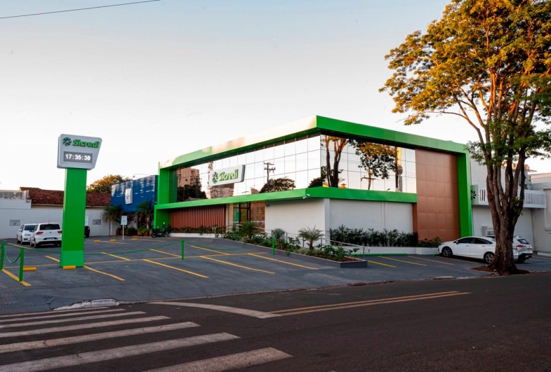 Sicredi investe em Ourinhos e inaugura nova fase com agência única e estrutura ampliada