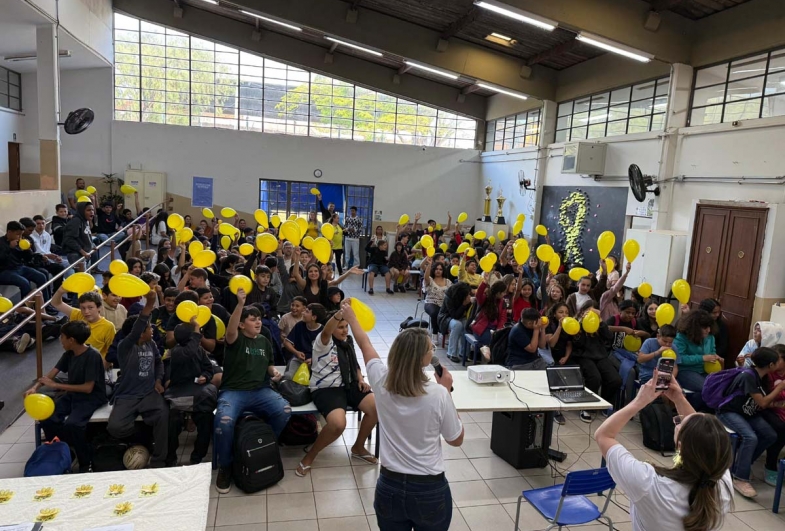 Saúde de Sarutaiá promove ações do Setembro  Amarelo na Escola Estadual Doutor Edgardo Cardoso 