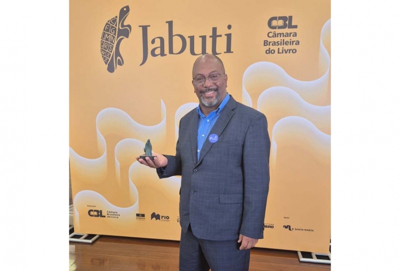 Reconhecimento nacional: Prêmio Jabuti conquistado pela Editora Contracorrente projeta Avaré no cenário literário brasileiro