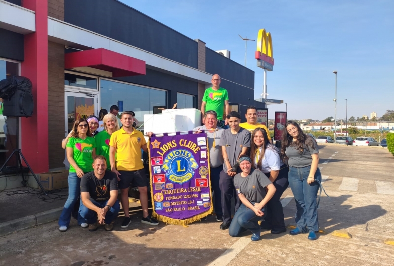 Grupo do Lions Clube de Cerqueira César