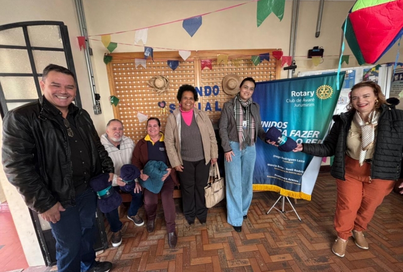 Fundo Social agradece ao Rotary Club Jurumirim por doação de cobertores