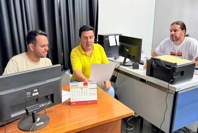 Administração de Timburi discute o calendário de eventos de 2026