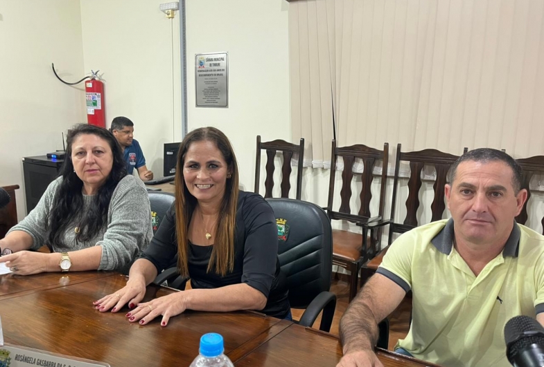 Vereadora Leila Naldi, vereadora Preta  e vereador Rivael Leme dos Santos