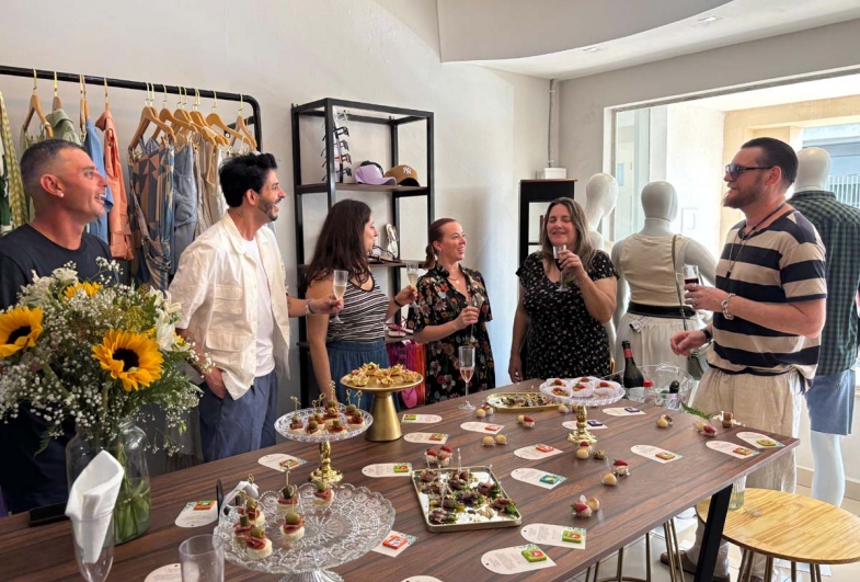 Os clientes foram recebidos  com um delicioso coquetel