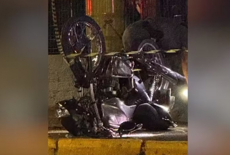 Motociclista morre após batida lateral contra caminhonete em Piraju