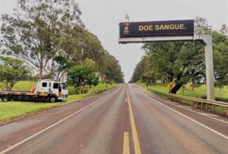 CCR SPVias incentiva motoristas à doação de sangue