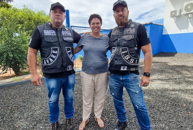 Cordeiro, Valéria Guassú e Hunter