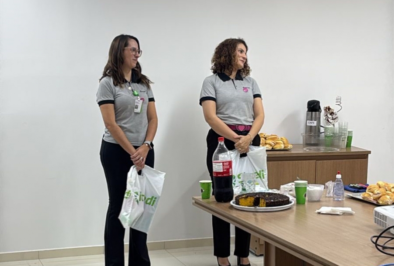 Flavia Rodrigues e  Marlene Proença