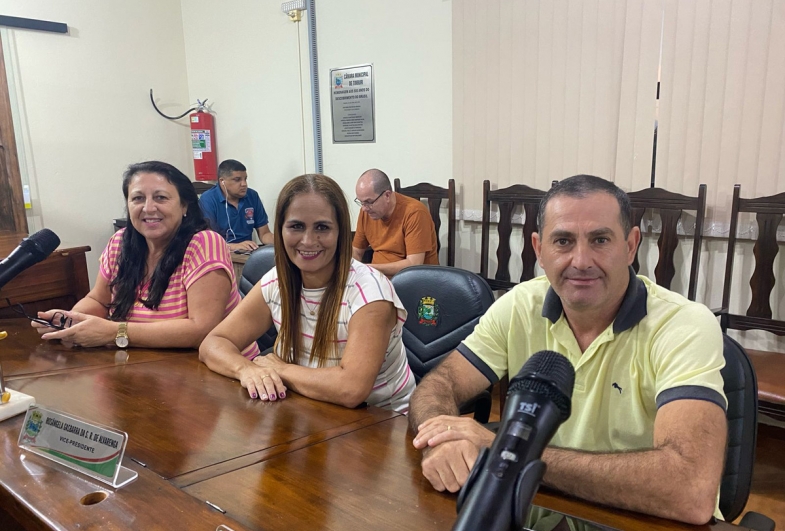 Vereadora Leila Naldi vereadora Preta e vereador Rivael Leme dos Santos
