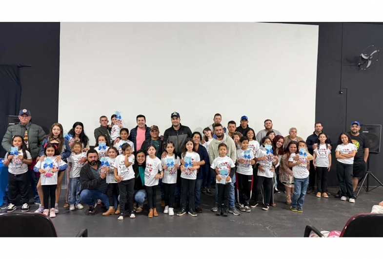 Cras de Timburi realiza emocionante homenagem ao Dia dos Pais