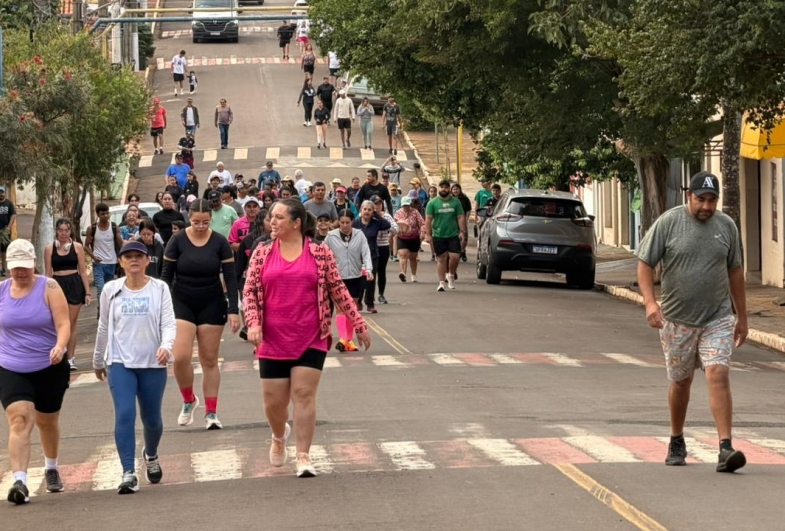8ª Caminhada do Trabalhador reúne mais de 200 participantes