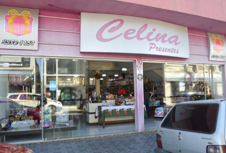 Celina Presentes e sua relação de amor com a Barão