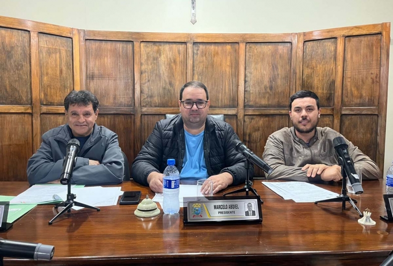 Câmara de Timburi aprova projetos  por unanimidade em sessões  ordinária e extraordinária
