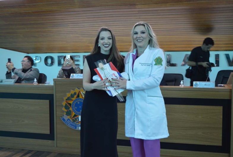 Jéssica e Dra. Daniela