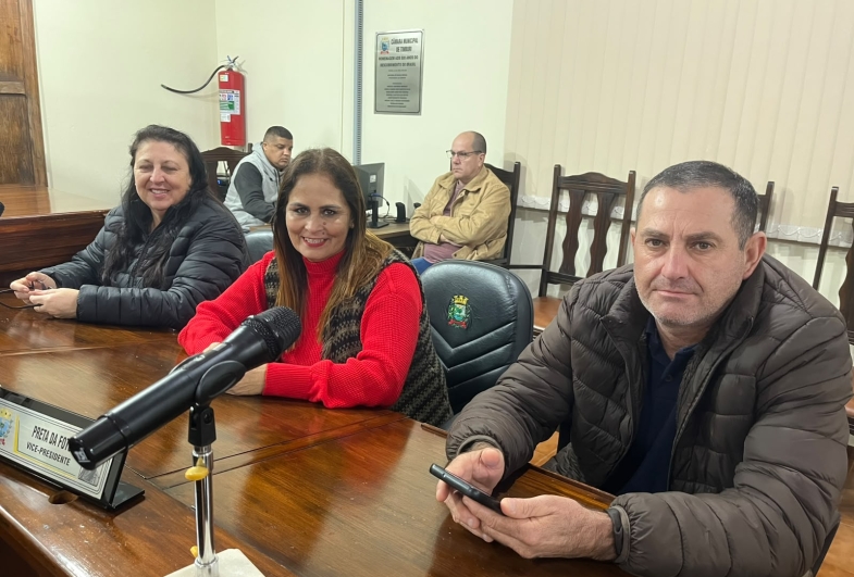 Vereadoras Leila Naldi, Preta e  vereador Rivael Leme dos Santos
