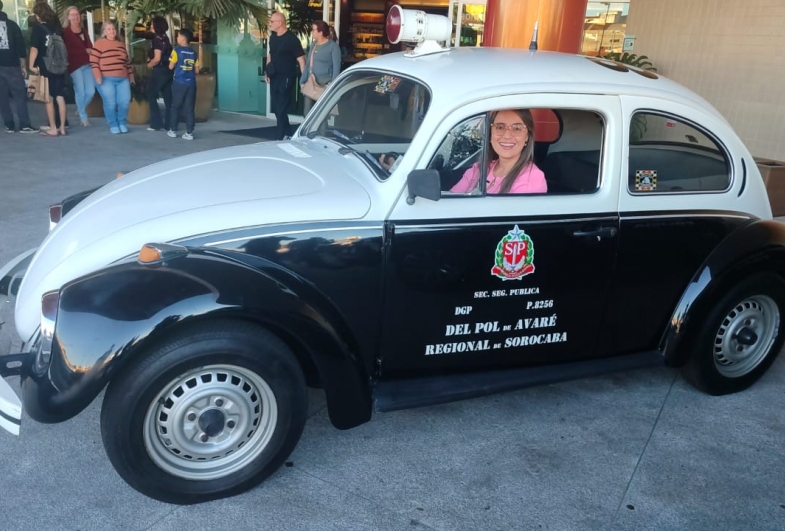 Tradição e história: Fusca da Polícia Civil de Avaré é destaque de evento institucional em Bauru