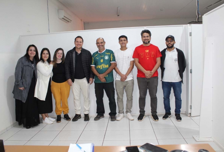 Juliana Rosolen, Isabella Dognani, Lilian Antunes, George Andrade, Pardal, Gustavo Lima, Tercio Correia e Tiago Damasio