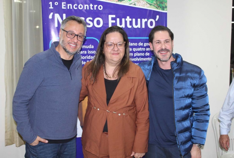 João Cury, vereadora de Piraju  Naná e Rodolfo Fanganiello