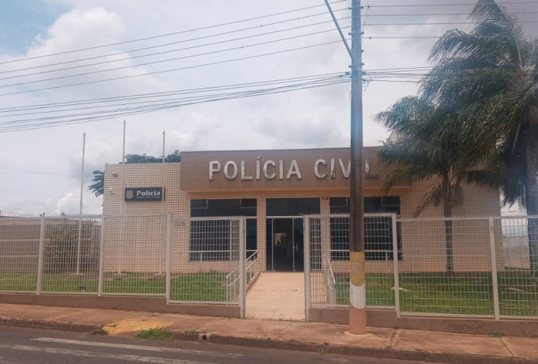 Casal investigado por crimes sexuais contra adolescentes é preso em Avaré